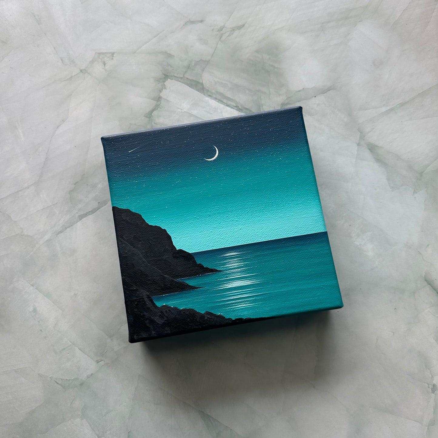 the sea that holds light