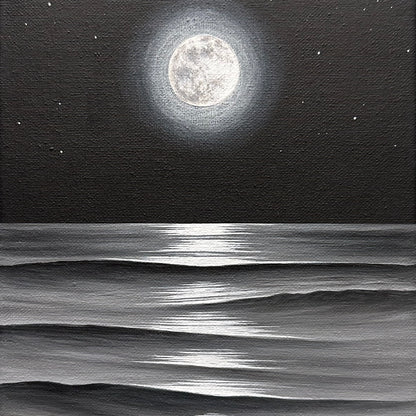 monochrome moonlight