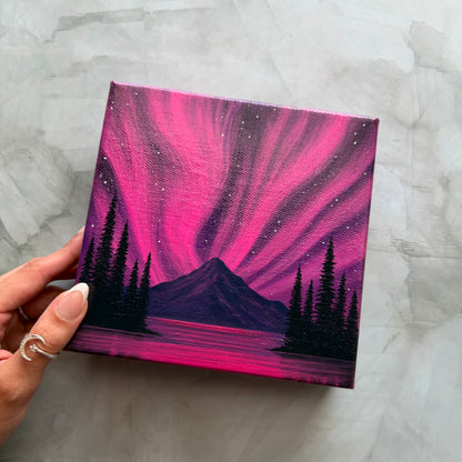 magenta aurora